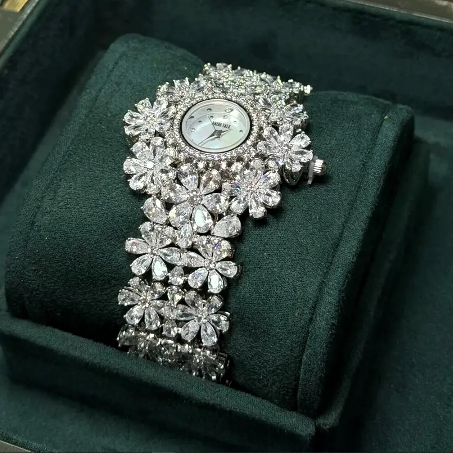 Luxury Women's Watch with Floral Design and Zircon Stones - 3-year warranty